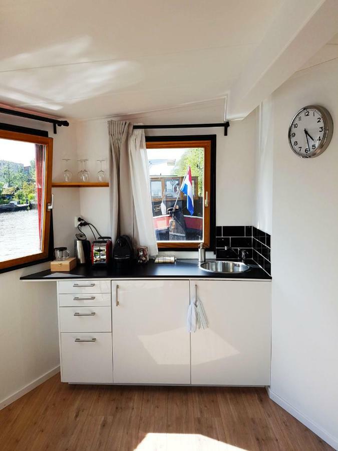 Houseboat Concordia B&B Ámsterdam Exterior foto